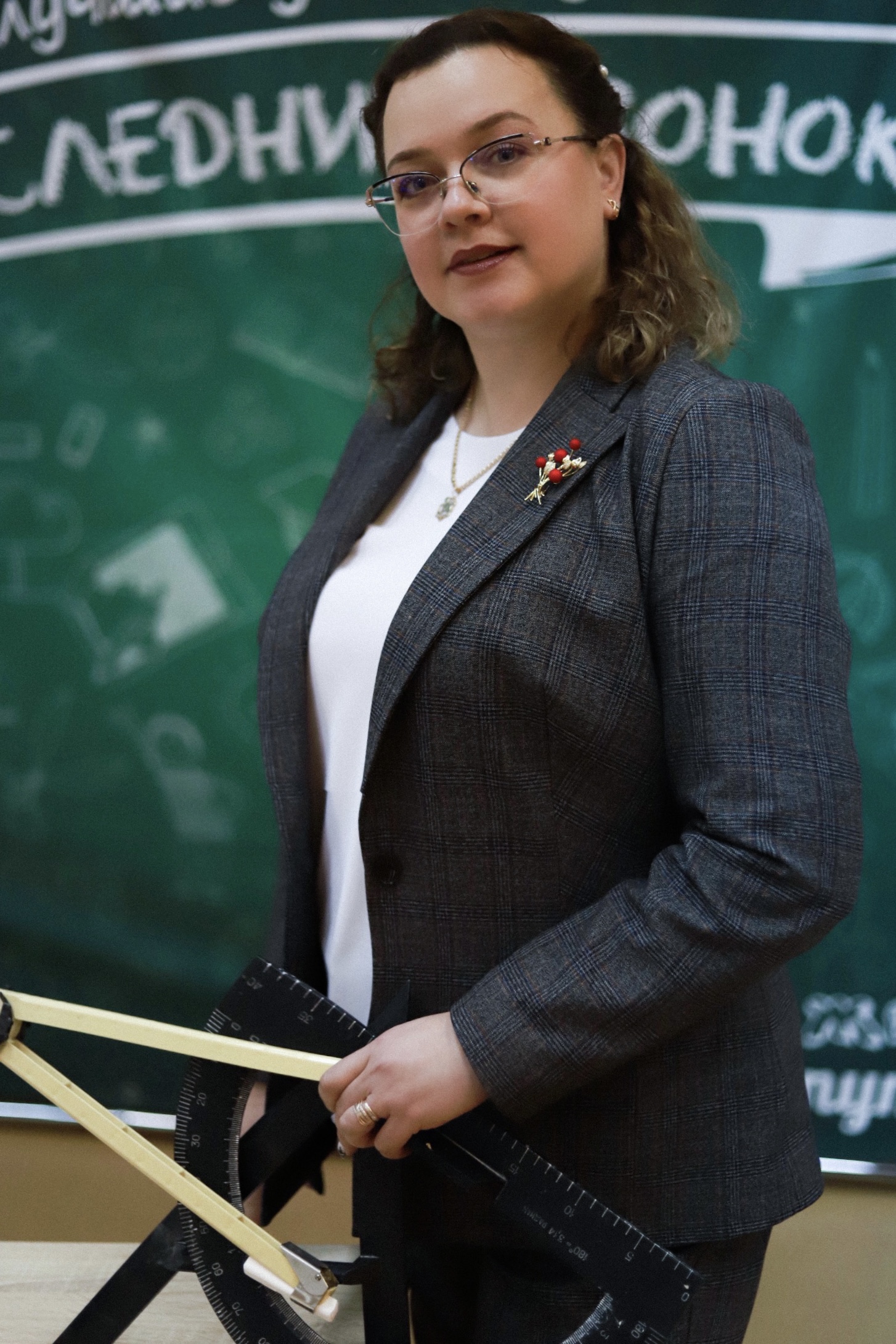 Момот Людмила Юрьевна.
